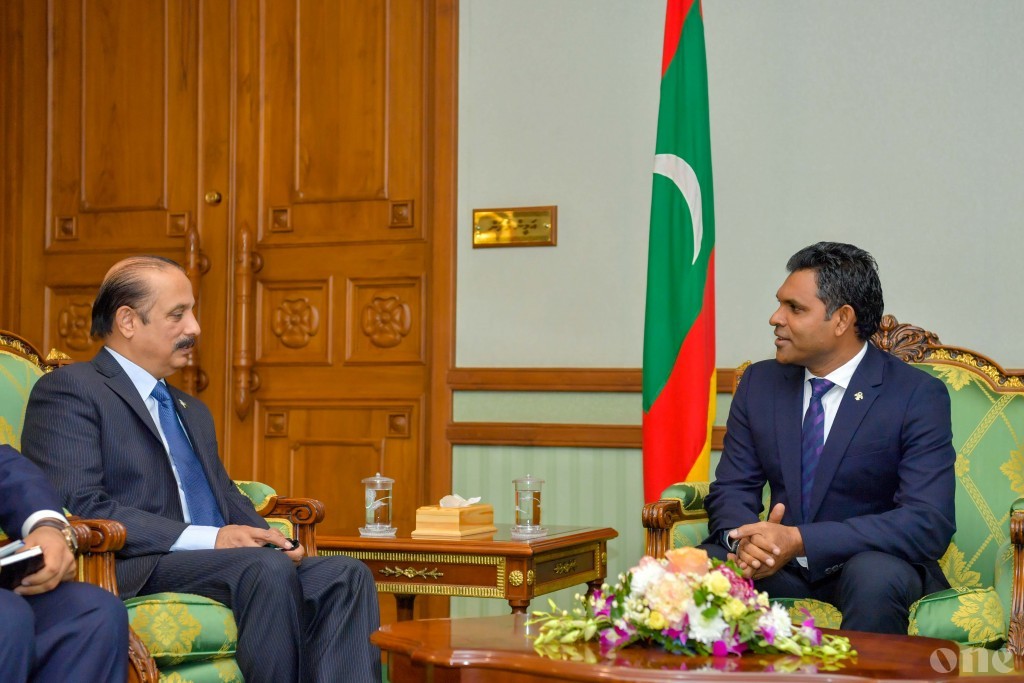 Pakistan to strengthen ties with Maldives in areas of education, business and sports