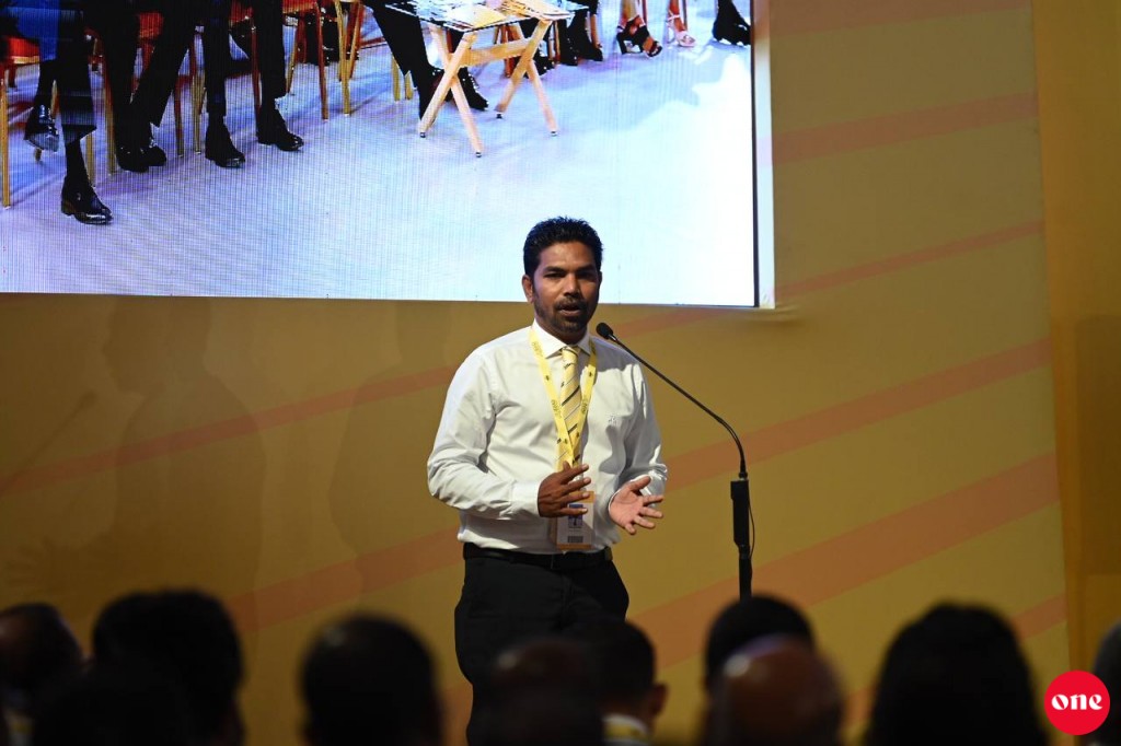 MDP ge naibu raees akee ayyan kuranjehey magaamehge gothah himanai asaasee gavaaidhah bodethi islaahuthakeh