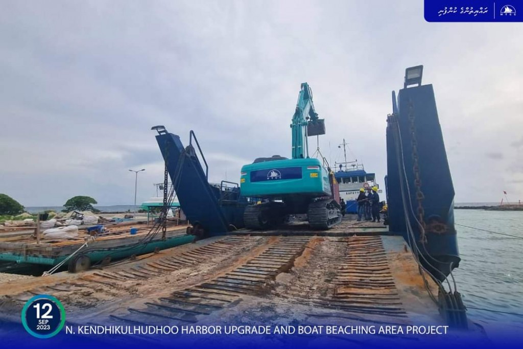 Kendhikulhudhoo bandharaai dhoani ehelaa sarahahdhu tharahgee kurumuge masakkaiy fashan thayyaaru vejje