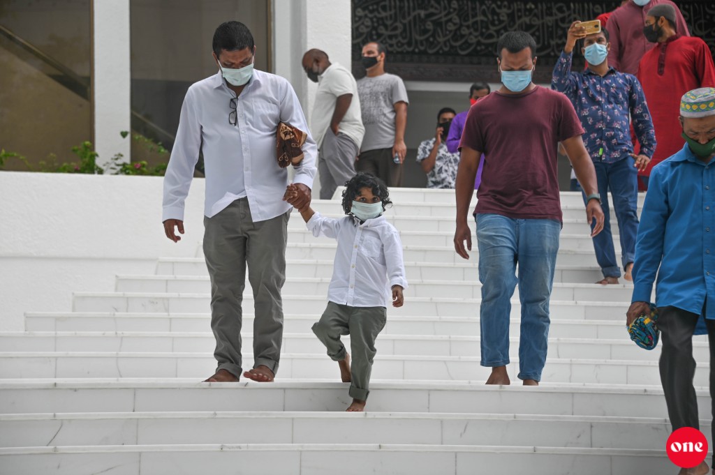 Roadhamahu kudhin lahvvai geythereygai kureveyne faidhaa huri kanthathakeh thaavalu kohllamaa!