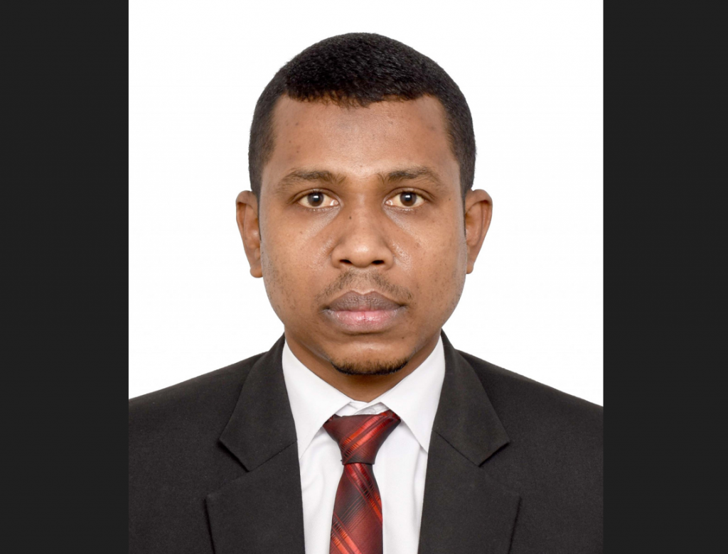 Raees Yaamin ah hukum kurehvi Criminal Court ge Iss Gaazee Shakeel High Court ge fandiyaru kamah