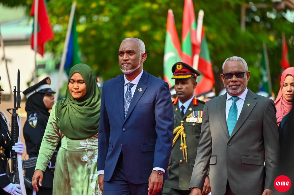 HIyaalu hoadhumuge vote ahfahu, majilis ge anna dhaurugai bodu 2 inthihaabu ekkoh baavvan islaahu hushahalhaanan: Raees 