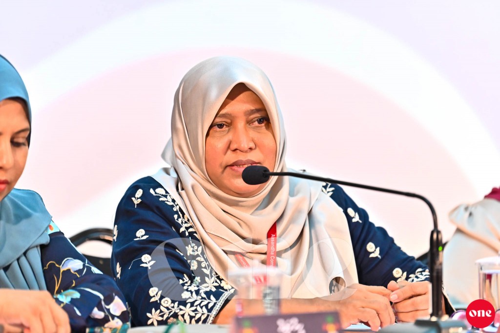 Aharu dhebaiveeiru aasandha budget ge 58 percent haradhukohffi 