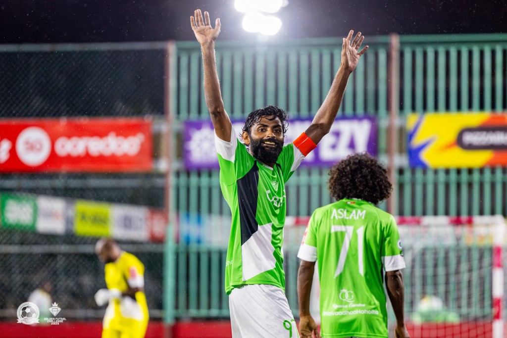 Rahrashuge thayyaaree thah varugadhakamun Golden ge match thah vaadhaverivefai undhagoo