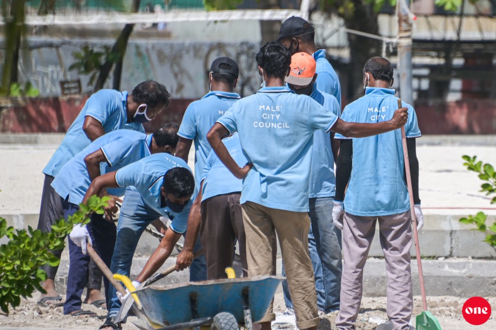 Bangladesh ge labors gennan alun huhdha dhee, ehen gaumu thakun labor inn genaun madu jahsaalaifi