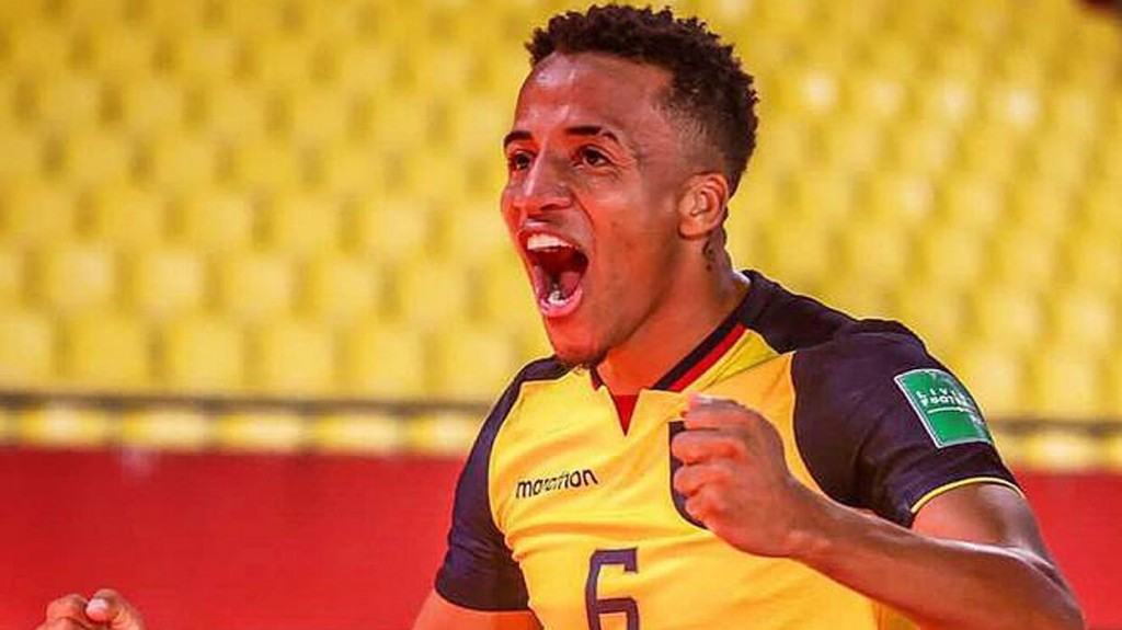 Ecuador ah World Cup gai vaadhakureveyne gothah FIFA in nimmumun Chile aai Peru court ah