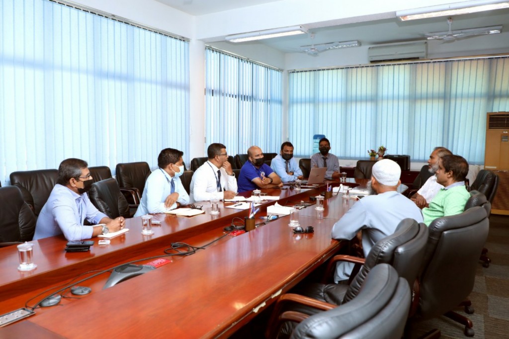 Raajje ah cruise liner thakaai yacht thah genna agent inge kanboduvun thah MPL aa hissaa koffi