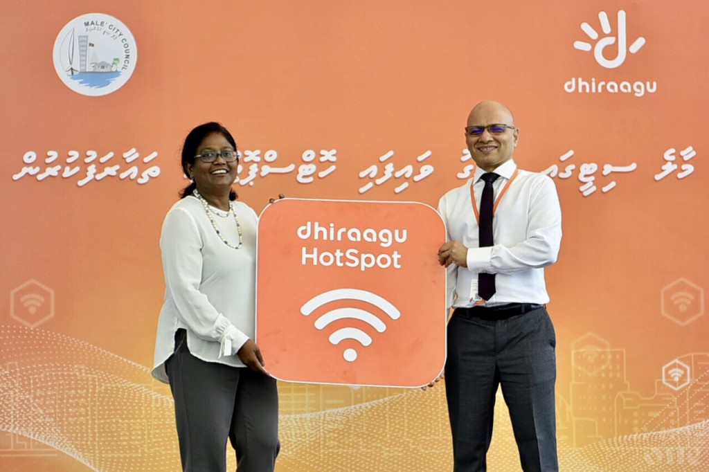 Dhiraagu establishes Wifi hotspots in Male City parks