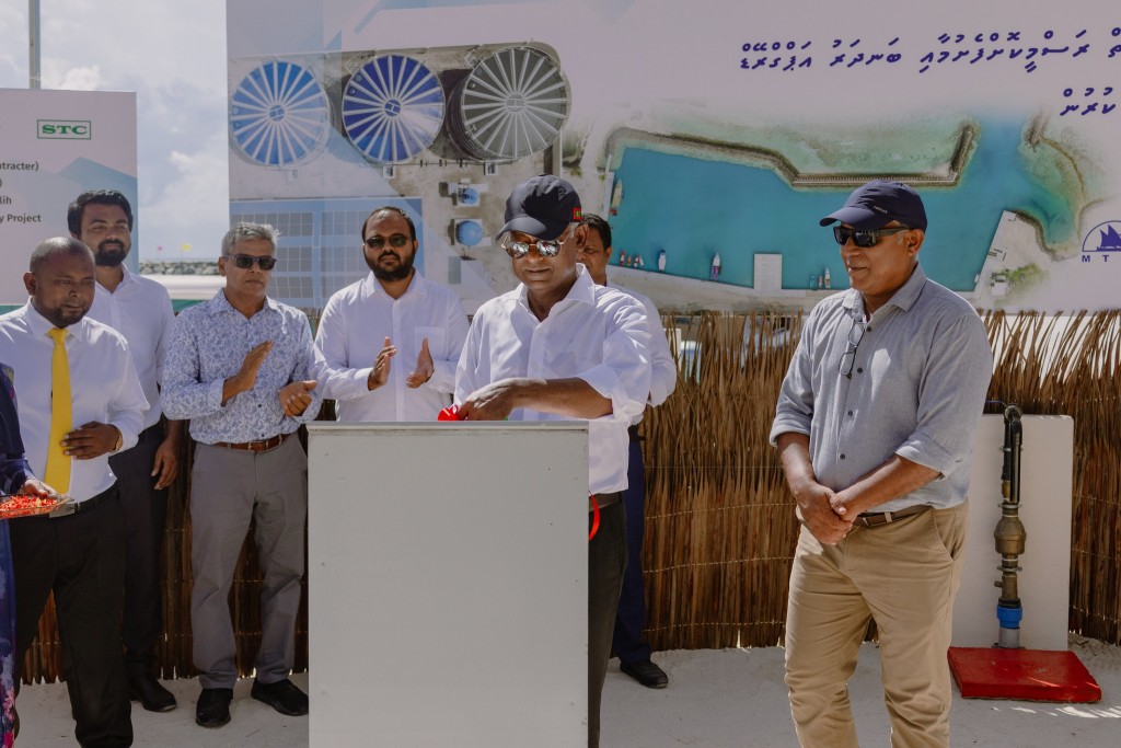 Isdhoo gai tharaggee kuri ban'dharu Raees hulhuvvaidhevvaifi