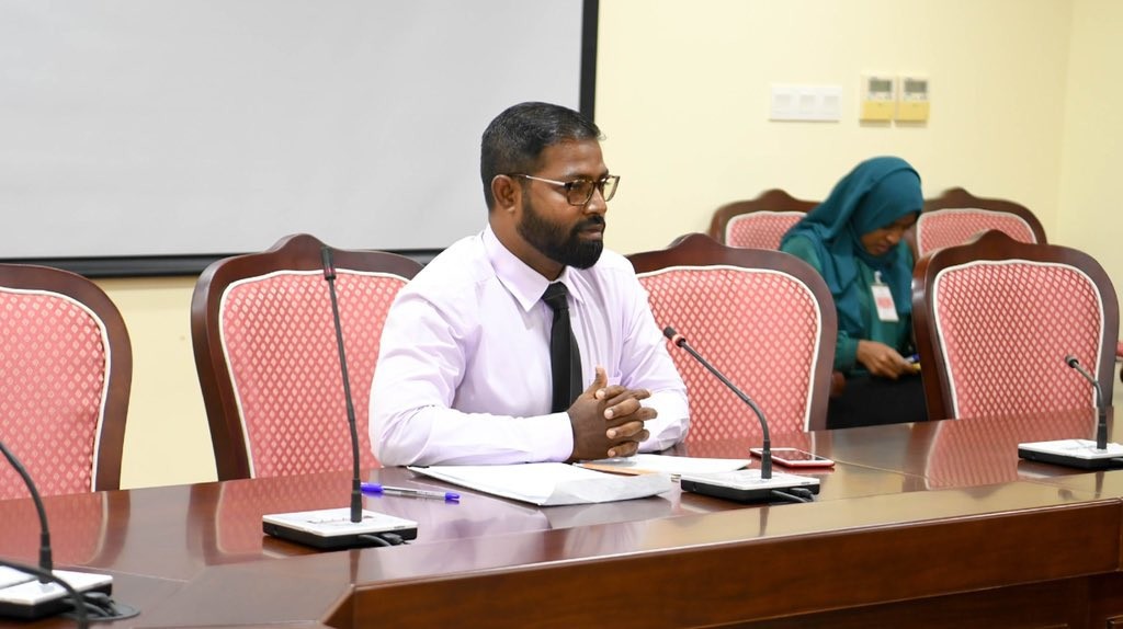 MACL ge deputy chief ge magaamah Haamidhu gennan kuri amuruge isthiunaaf ekunfunin nagaifi
