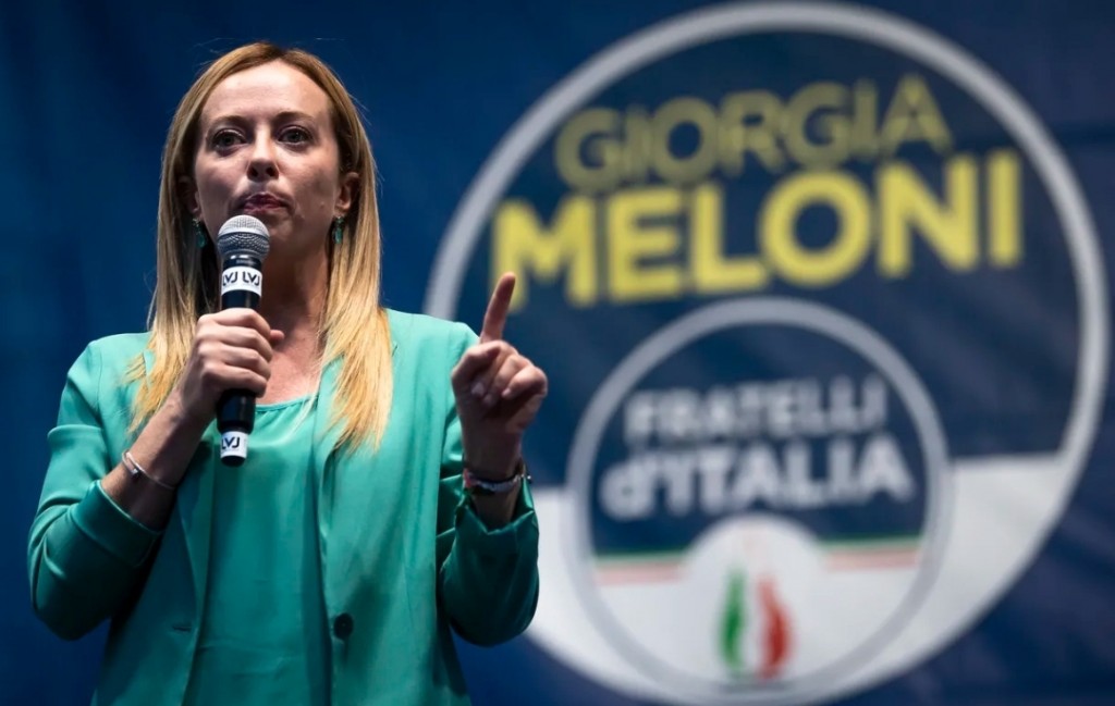 Adhuge dhuniye: Italyge boduvazakah Giorgia Meloni inthikhaabuvumakee biruveri signal ekeve.