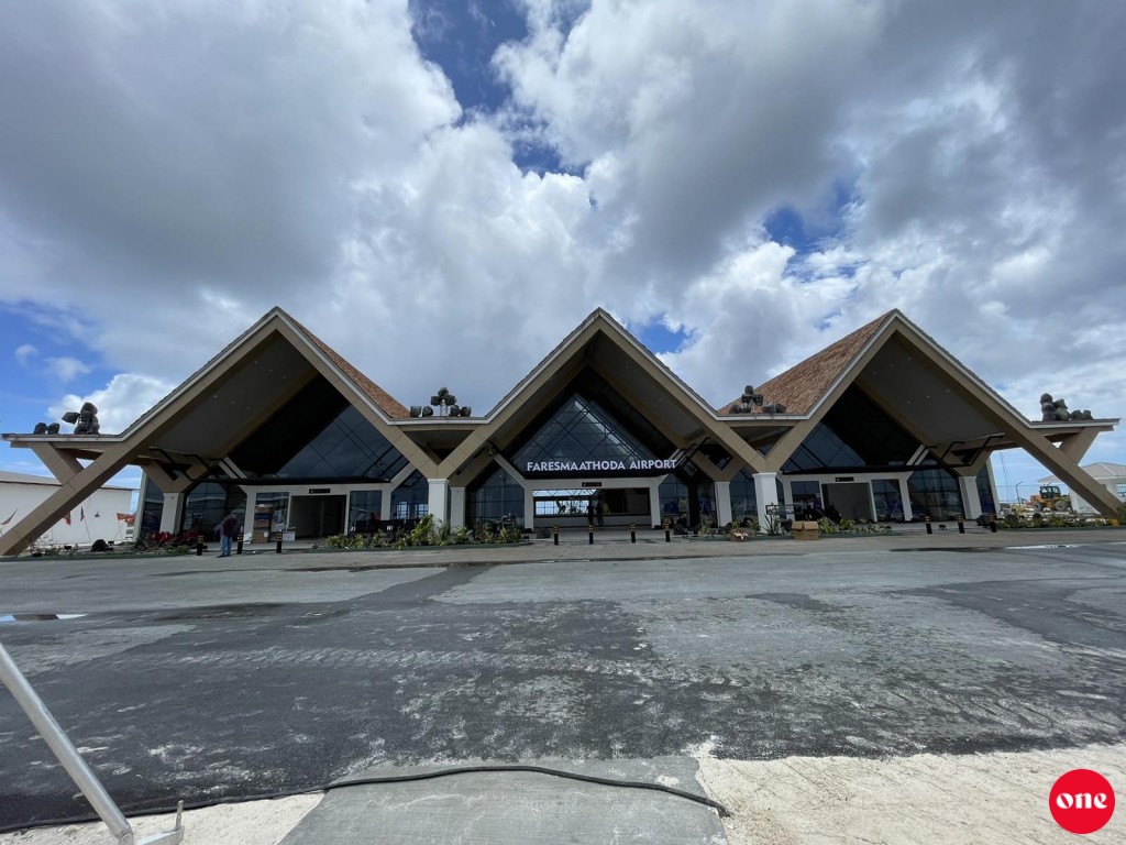 Faresmaathodaa airport: odiharuge ehge bahtamah hedhi gudhurathee alikamun dhihley, furihama airport eh!