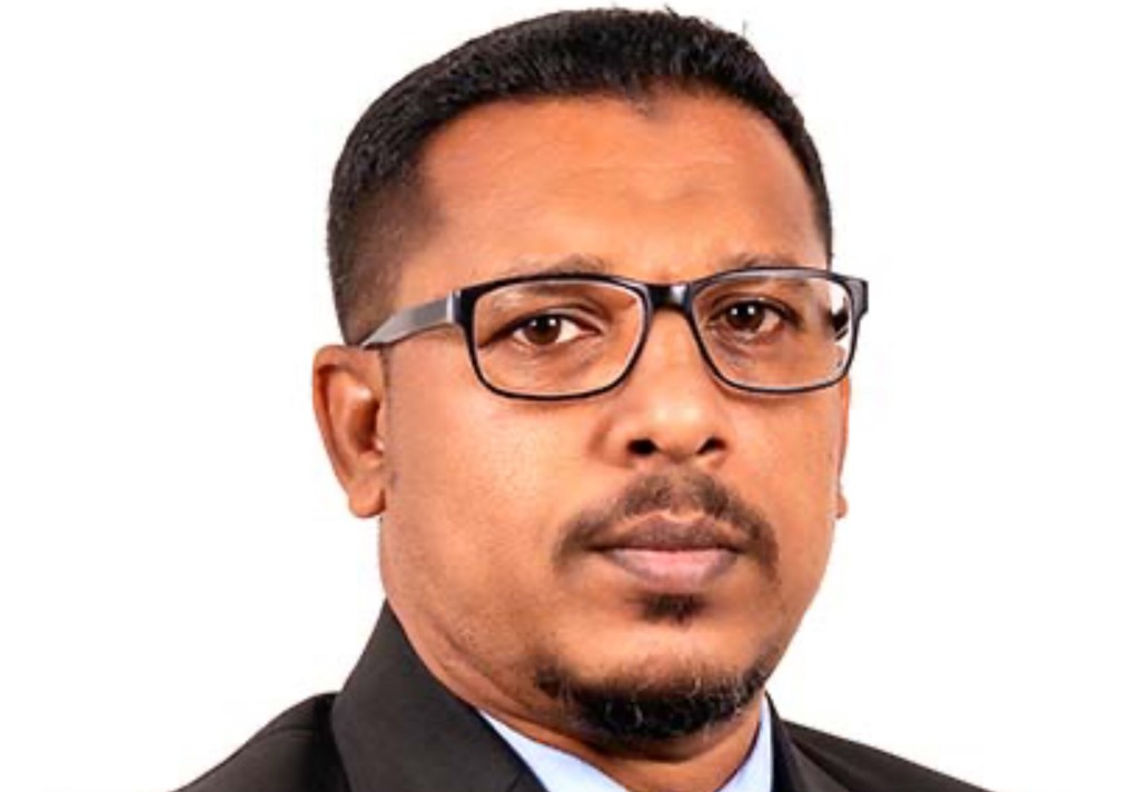 S. Hithadhoo Court ge Magistrate suspend koffi