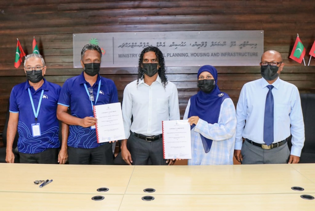 Dhaandhoo Harbor Expansion and Kamadhoo Harbor Repair projects contracted to MTCC