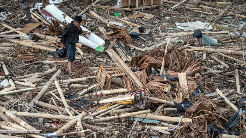 Indonesia gai GPS beynunkohggen Tsunami dhenegannaane nizaameh gaaimukuranee
