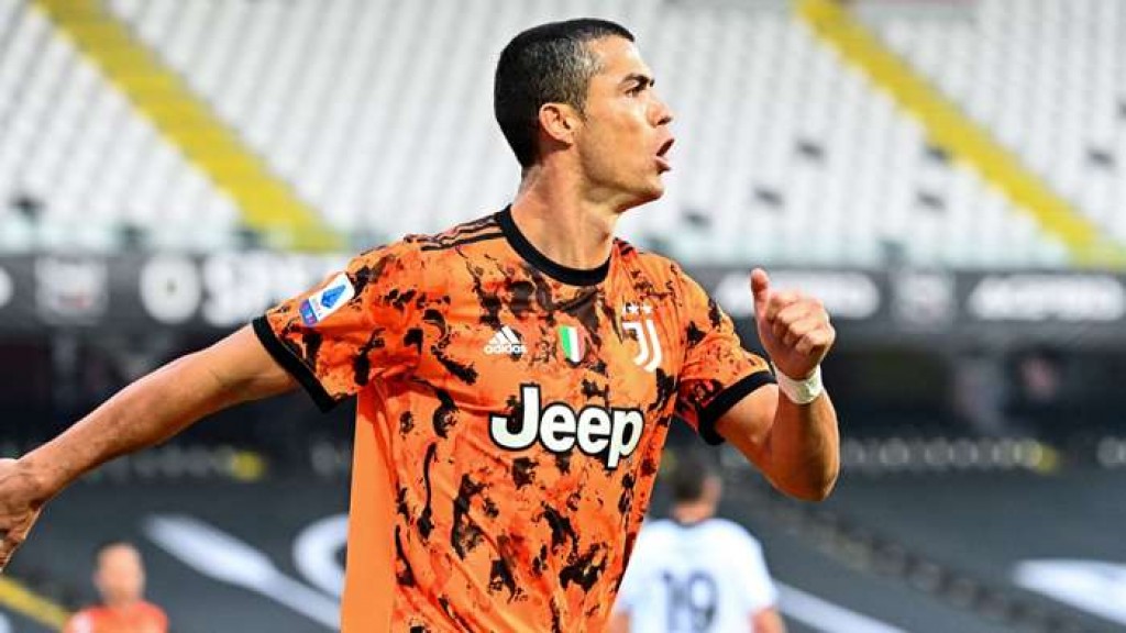Covid inn rangalhuve enburi ai match gai Ronaldo thafaathu dhakkaifi