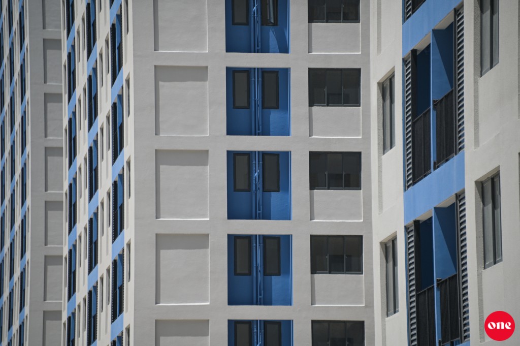 Hiyaa flat gai badhuahulaagee amalu hingi 2 firihenun ge bandhah 8 dhuvas jahaifi