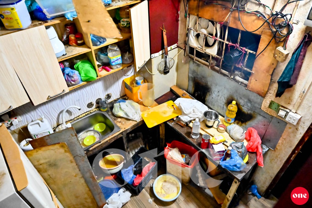 One Photo : Arfaathu ge najis badhige
