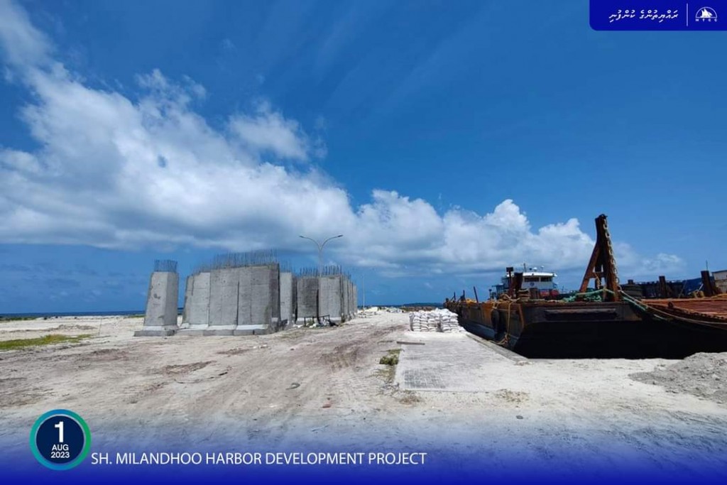Milandhoo bandharu masahkathah beynunvaa bodu hilaige shipment gengosfi