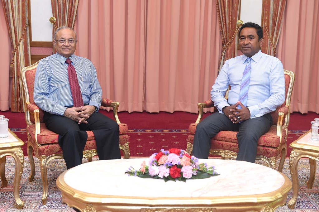 Male' ge rayyithunge binthah feyri gaiy kamah bune inthigaalee insaafuge office ah