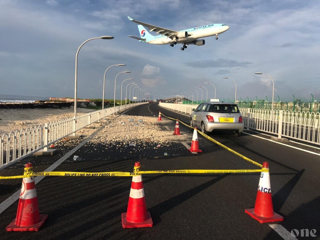 Swell waves affect Hulhumale’ Highway - area closed