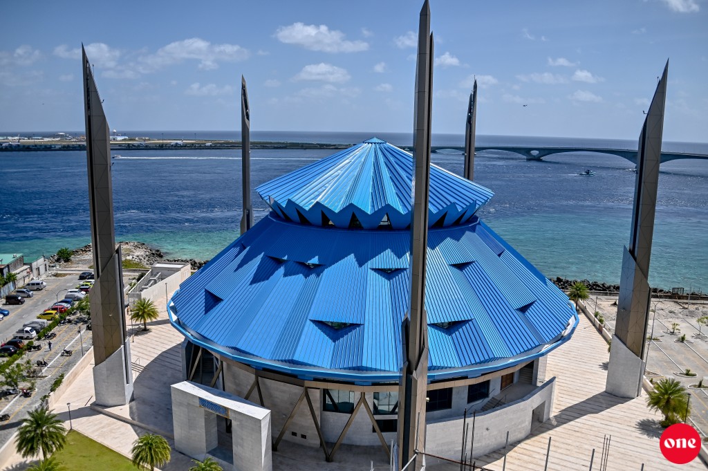 King Salman miskithuge maraamaathah 6 million beynunvey, hajjuge fahun hulhuvanee
