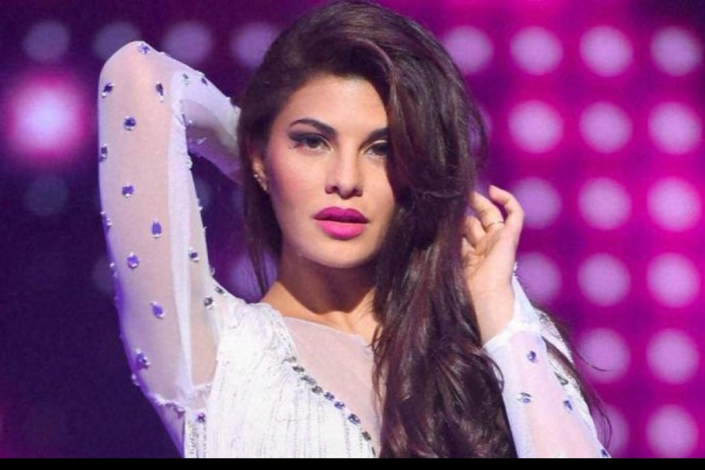 Balamun anna faisaa ge massala akaa gulhigen Jacqueline Fernandez Central Agency ah haaziru kuranee