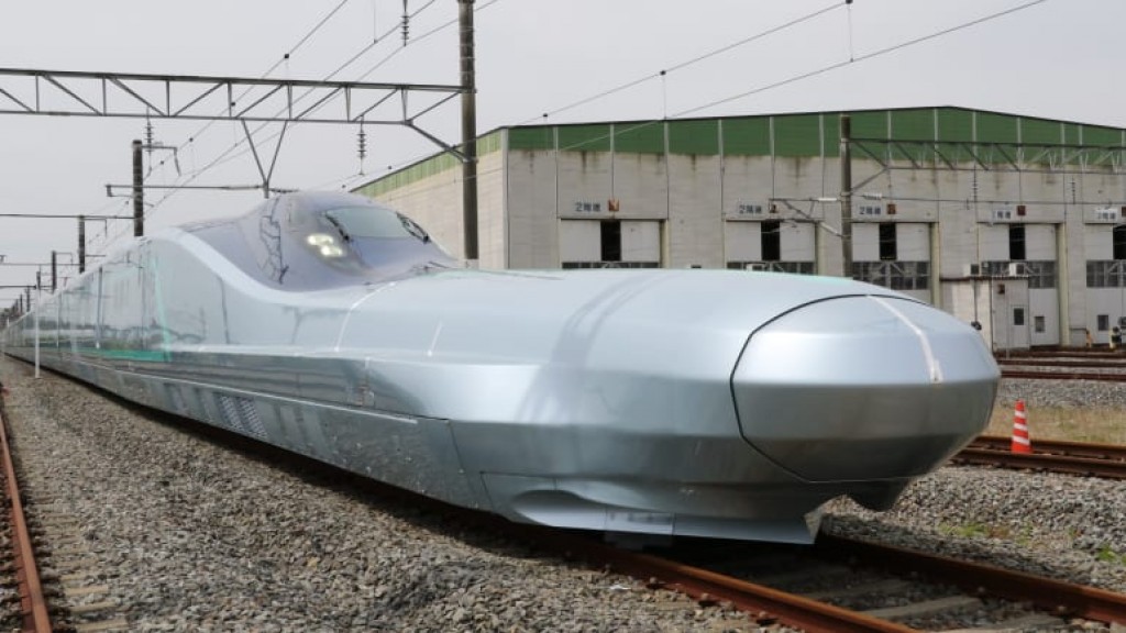 Japan tests world's fastest bullet train