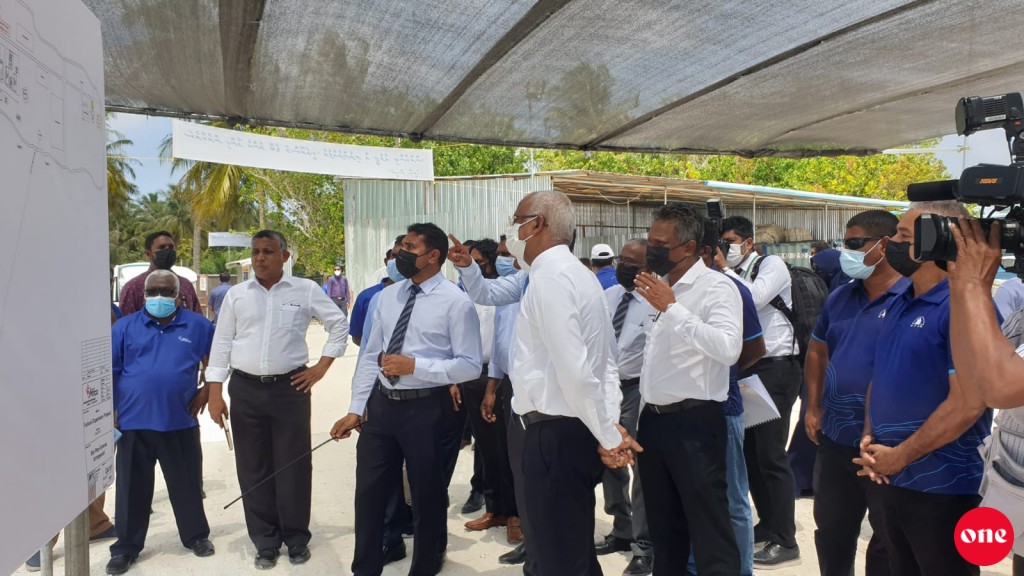 Felivaruge aa cold storage alhaa sarahdhu, raees ballavaalahvaifi