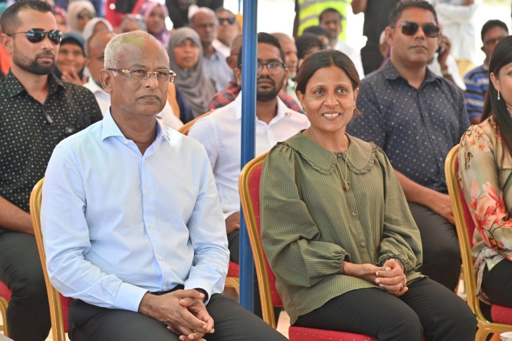 Rey fenigendhiyaee hiyaalufaalhukurumuge minivankan oiy minvaru, Raees akee keiytherikamuge namoonaa: Fazna