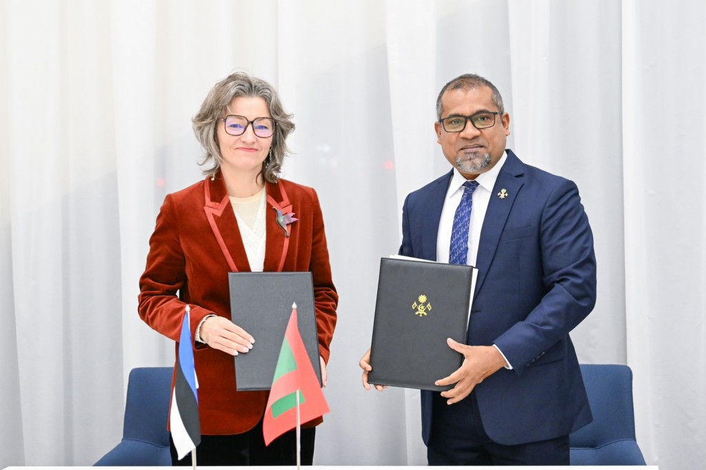 Moosumee badhaluthakun araigathumah eheevumah Estonia aai Raajje in ehbbasvumakah