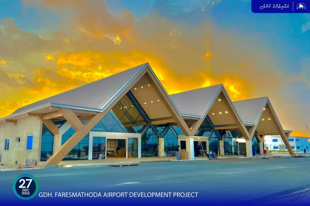 Faresmaathodaa airport ge 45 vazeefaa ah kurimathilaan hulhuvaalaifi