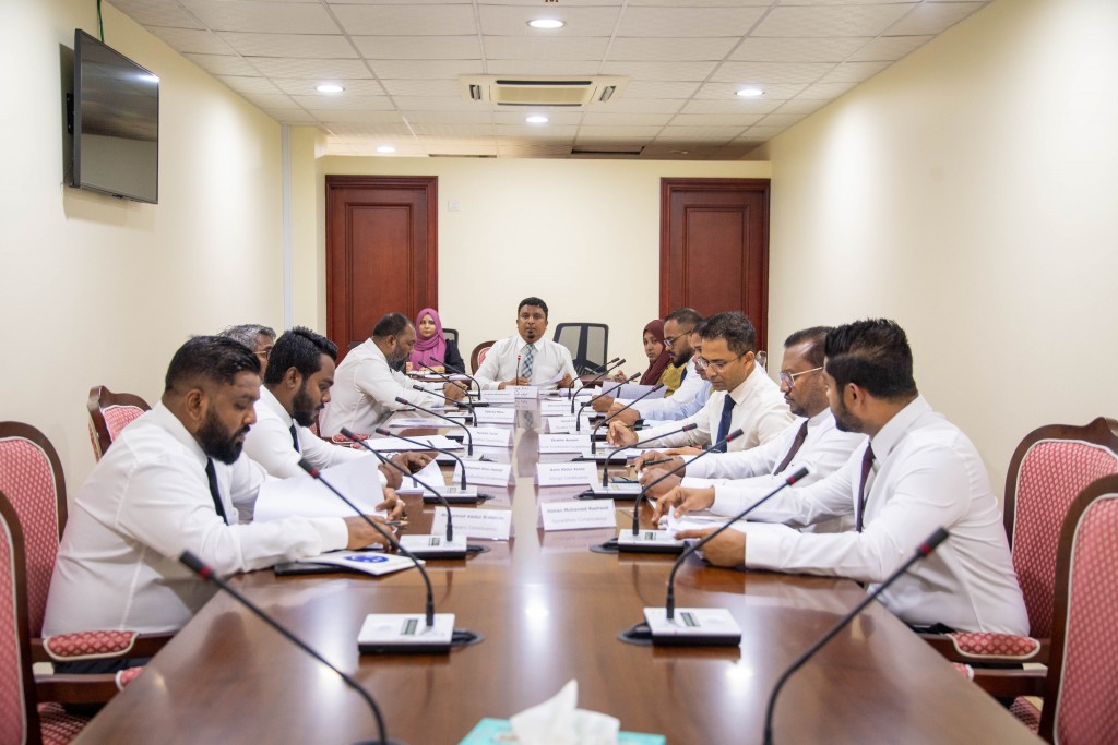Atomic Energy Agency gai Raajje in baiverivaan committee in faaskoffi