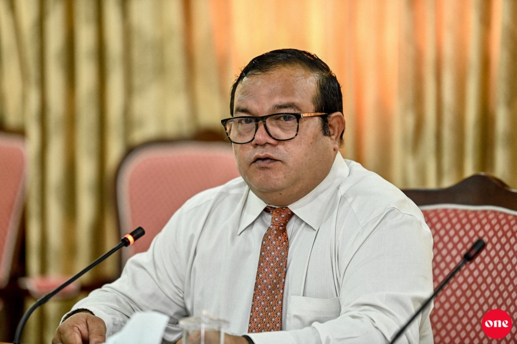 MDP PG leader Aslam ge thaaeedhu Fayyaz ah