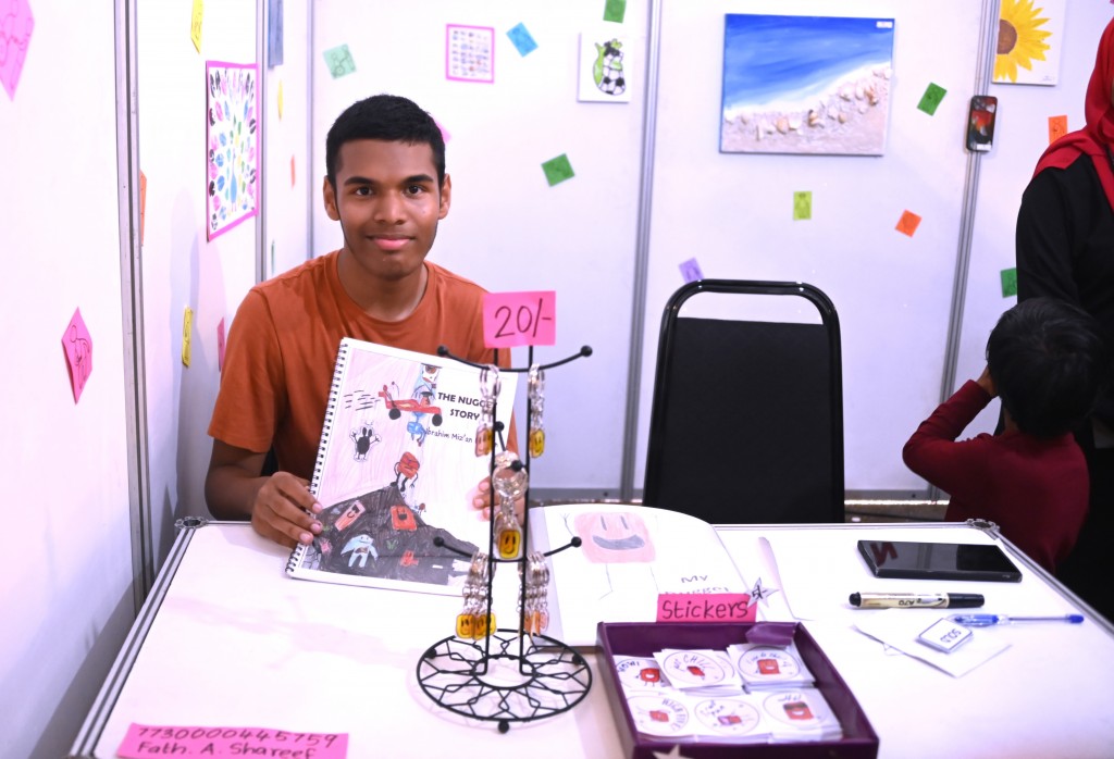 Mizaan ge azumaai hihvvaru, saabithukohddhenee Autizm akee kuriyahdhiumah hurahehnoonkan