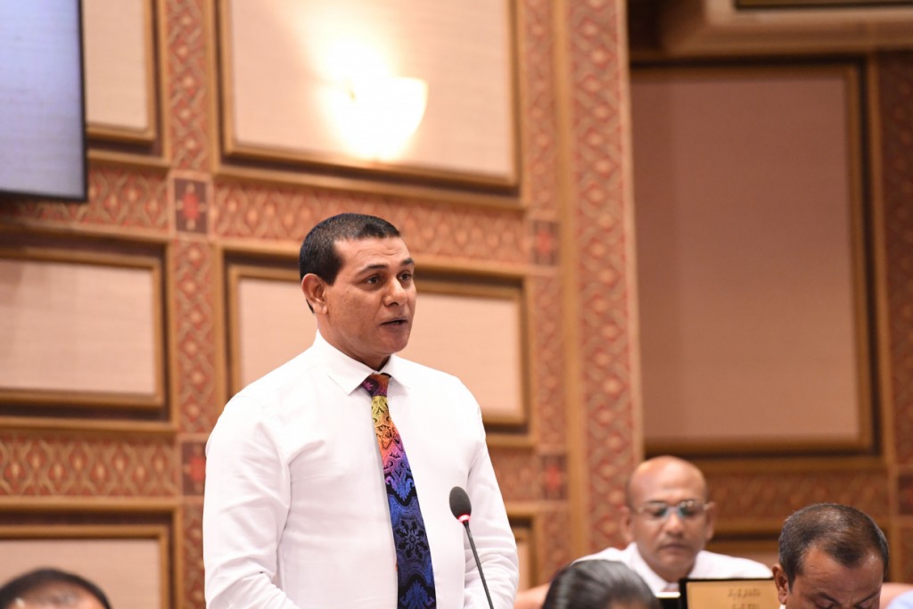 Gaumah heyo edhigen masakkai kurumugai dhemi thibumah Siyam govaalavvaifi