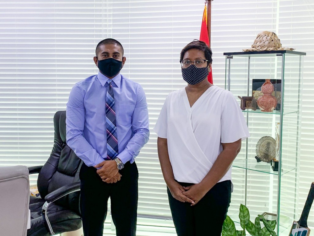 Eagles ge furathama anhen chairperson Thaathu, Anhenakah veethee challenge eh neh!
