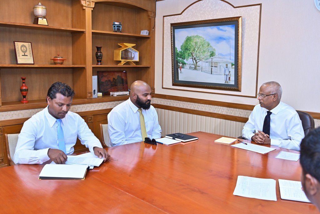 Mashroouthah hingaanee Council thakuge hiyaalaai visnumaa ehgothah: Raees
