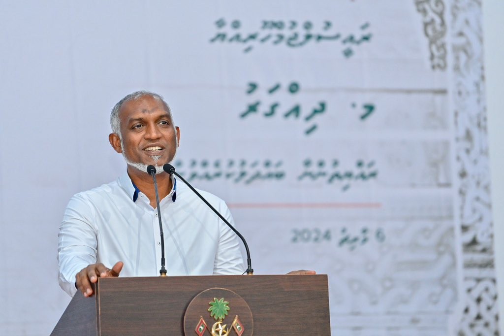 Alhugandaa dhimaalah ehcheh bunegen evves meehakah fiyavalheh naalhaanan: Raees