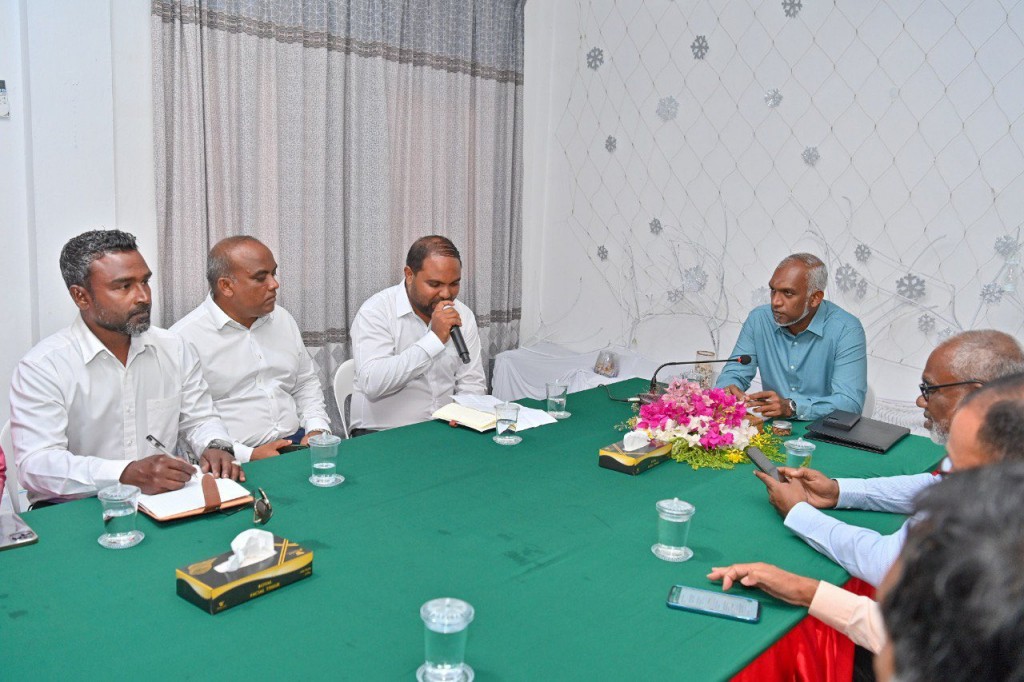 Ha. Atoll ge urban center ehge gothugai tharaggee kuranee Ihavandhoo aai Hoarafushi!