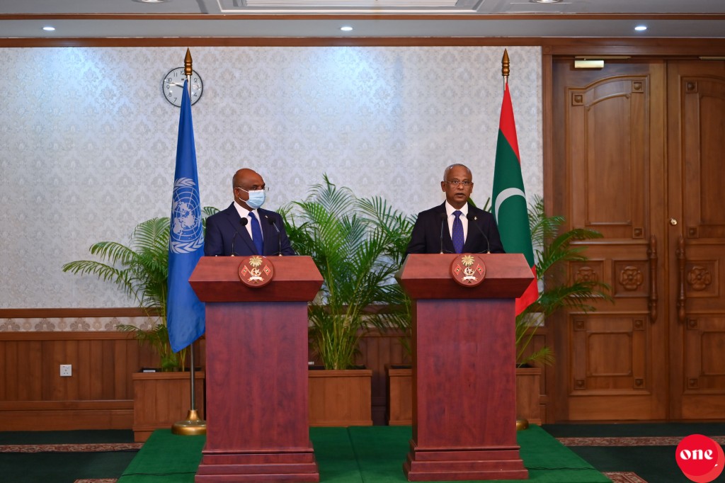 Raees aai UN ge Raees Shahid ge noosveringe bahdhaluvun