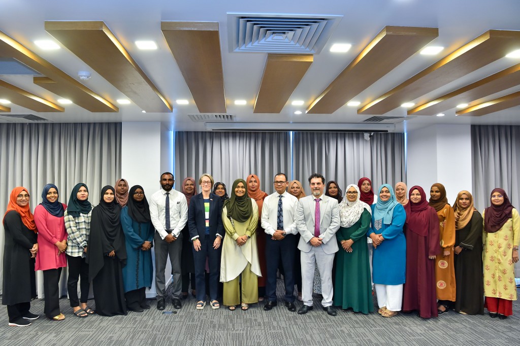 Mintheege hamahama kamah hiyvaru dheyn ''hamahama kan hashavaru'' nishaan tharaaf kuranee
