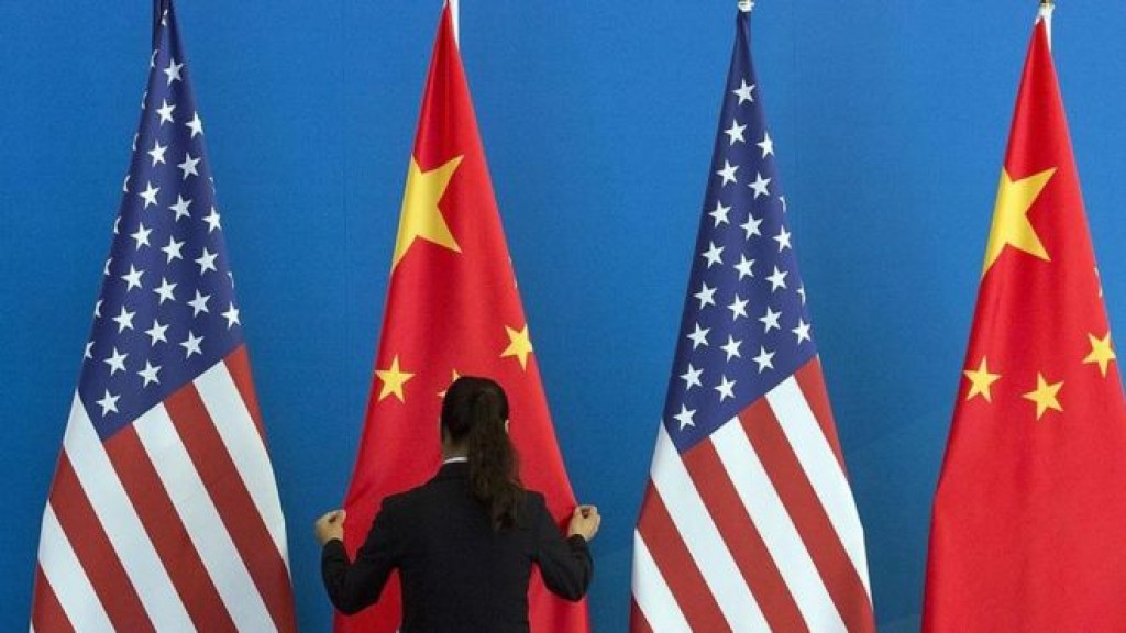 Fake visa aaeku China thin meehaku jaasoosu kuranikoh America inn hayyaru kohffi