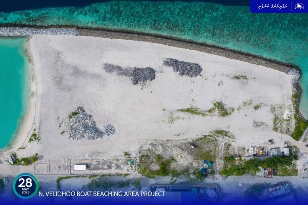 Velidhoo dhoani ehelaa sarah ge masakkaiy nimijje