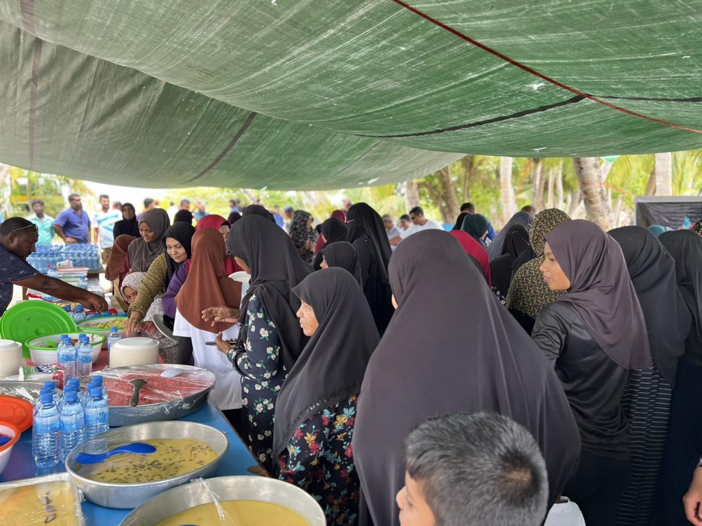 Kuda Eid gai vee vaudhu fuhddhai Madifushee firihenunge fisaari keumeh erashu anhenvereennah