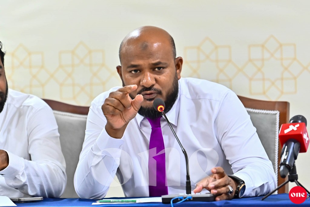 One Photo: PNC ge PG group in beyvi noosveringe bahdhaluvun