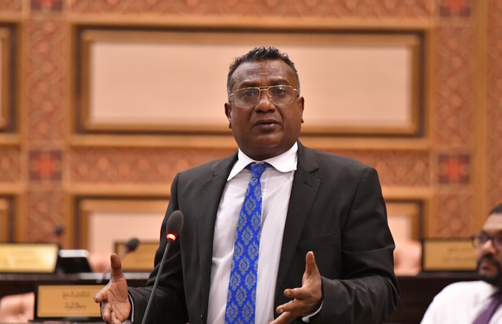 15 Aharuvee Athama Plaza ge milkuverikamuge massala Jabir ah kaamiyaabu vejje