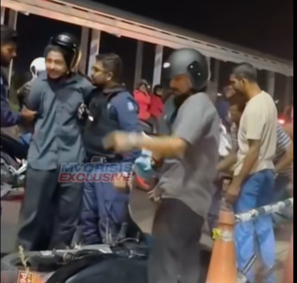 Koaraadiakun meehakah hamalaadhin 2 meehaku hayyarukoffi