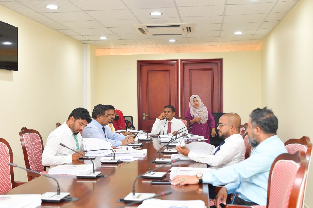 PSM ge thuhumathu kuraa 100 Million Rufiyaage hiyaanaathuge massala aa gulhigen kureege Chief internal auditor aai boad committee ah