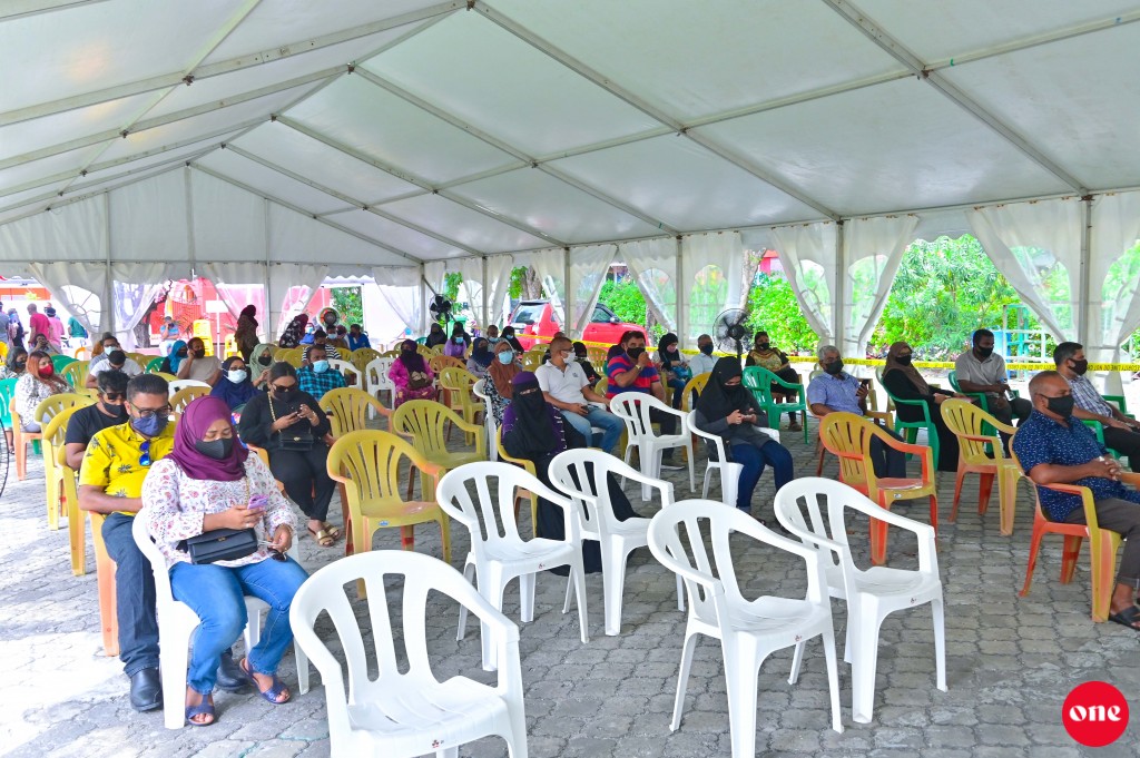 Male' in vaccine ah tharuheebu kudavejje: HEOC